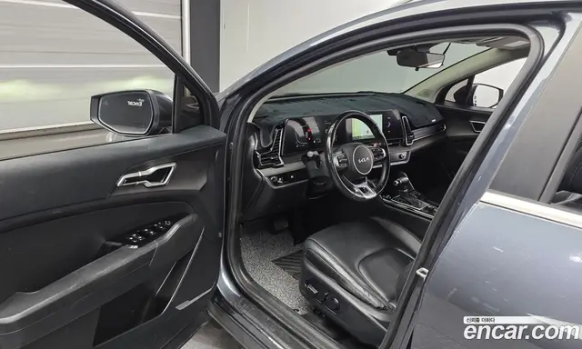 Kia Sportage 2022 2.0 автомат (гидро), миниатюра 10