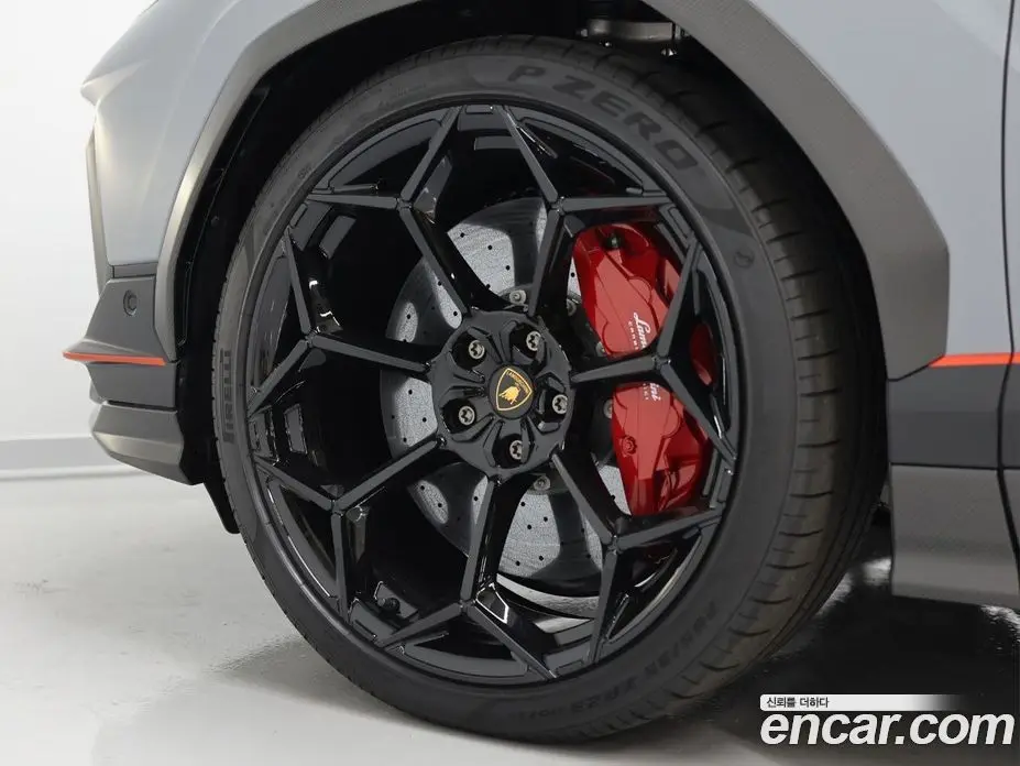 Lamborghini Urus 2023 4.0 автомат (гидро), фото 5 Lamborghini Urus 2023 4.0 автомат (гидро), фото 5