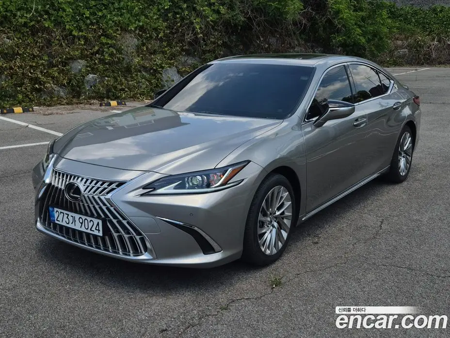 Lexus ES 2026 2.5 автомат (гидро), фото 1 Lexus ES 2026 2.5 автомат (гидро), фото 1