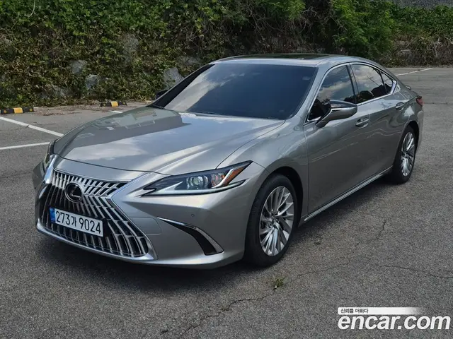 Lexus ES 2026 2.5 автомат (гидро), миниатюра 1 Lexus ES 2026 2.5 автомат (гидро), миниатюра 1