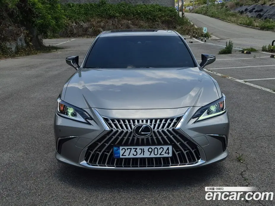 Lexus ES 2026 2.5 автомат (гидро), фото 3 Lexus ES 2026 2.5 автомат (гидро), фото 3