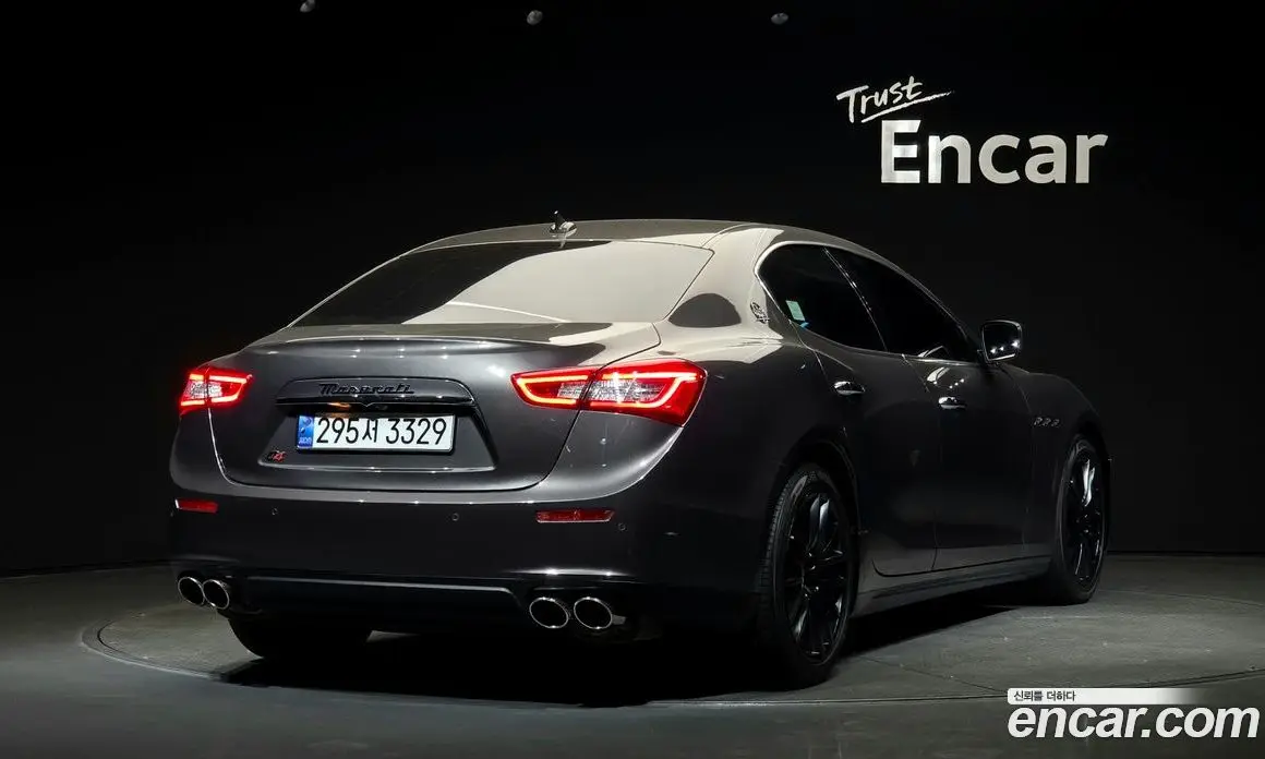 Maserati Ghibli 2015 3.0 автомат (гидро), фото 2 Maserati Ghibli 2015 3.0 автомат (гидро), фото 2