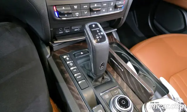 Maserati Ghibli 2021 3.0 автомат (гидро), миниатюра 9 Maserati Ghibli 2021 3.0 автомат (гидро), миниатюра 9