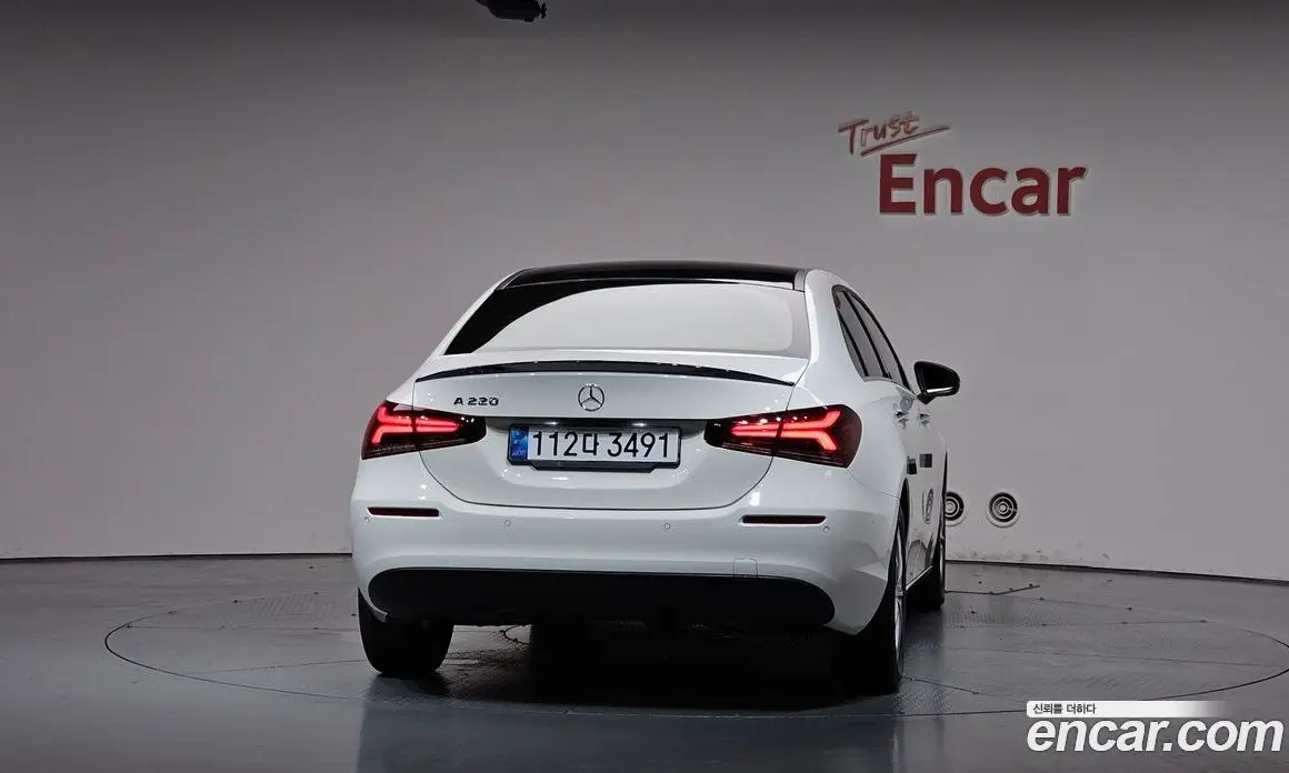 Mercedes-Benz A-Class 2020 2.0 автомат (гидро), фото 3 Mercedes-Benz A-Class 2020 2.0 автомат (гидро), фото 3