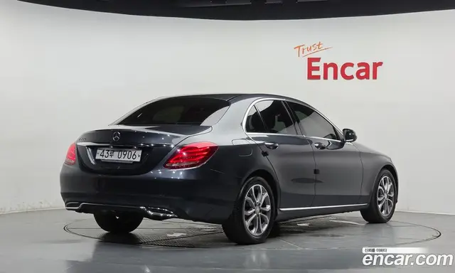 Mercedes-Benz C-Class 2015 2.0 автомат (гидро), миниатюра 2 Mercedes-Benz C-Class 2015 2.0 автомат (гидро), миниатюра 2