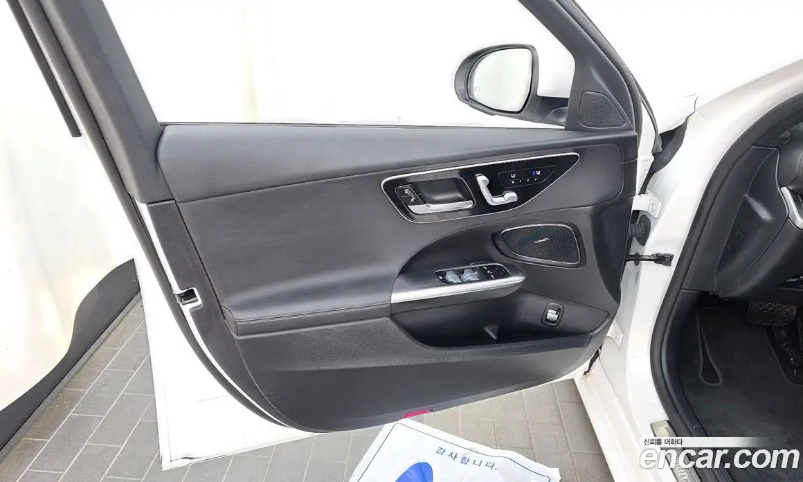 Mercedes-Benz C-Class 2023 2.0 автомат (гидро), фото 14