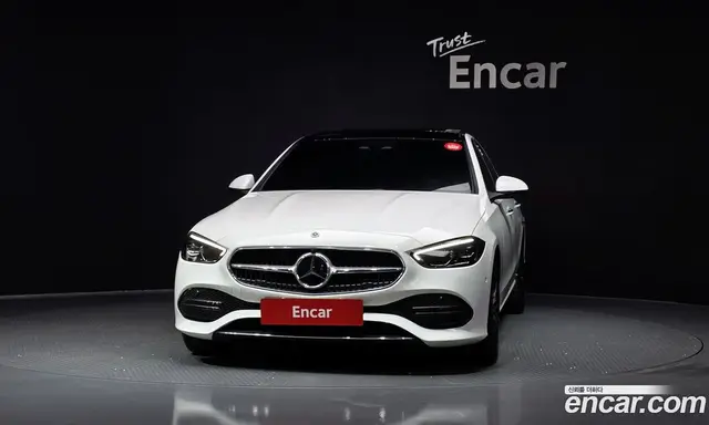 Mercedes-Benz C-Class 2023 2.0 автомат (гидро), миниатюра 3