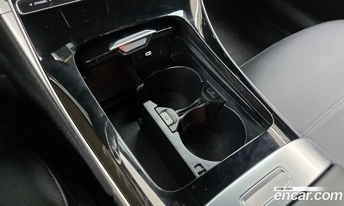 Mercedes-Benz C-Class 2023 2.0 автомат (гидро), фото 24