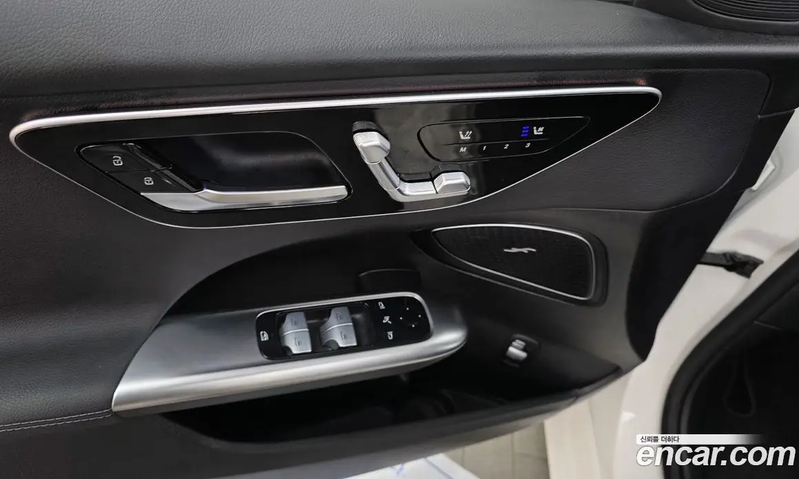 Mercedes-Benz C-Class 2023 2.0 автомат (гидро), фото 30