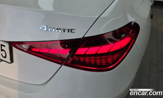 Mercedes-Benz C-Class 2023 2.0 автомат (гидро), миниатюра 9