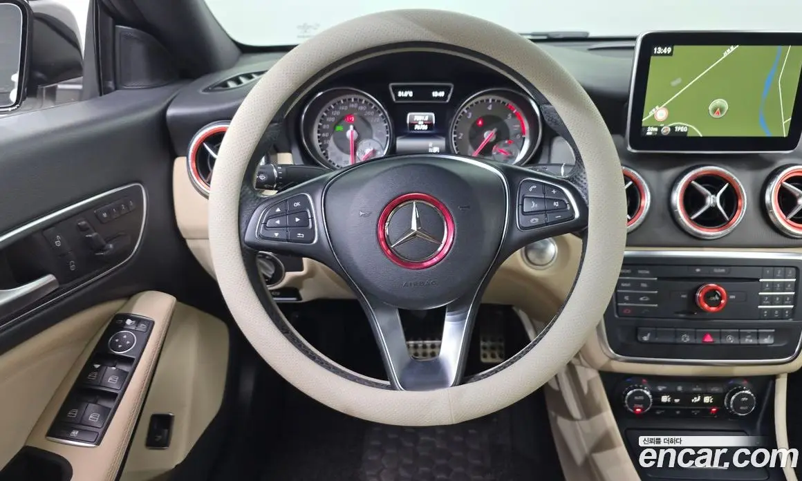 Mercedes-Benz CLA-Class 2015 2.1 автомат (гидро), фото 14 Mercedes-Benz CLA-Class 2015 2.1 автомат (гидро), фото 14