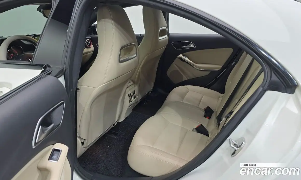 Mercedes-Benz CLA-Class 2015 2.1 автомат (гидро), фото 19 Mercedes-Benz CLA-Class 2015 2.1 автомат (гидро), фото 19
