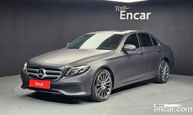Mercedes-Benz E-Class, 2017, 93 403 км