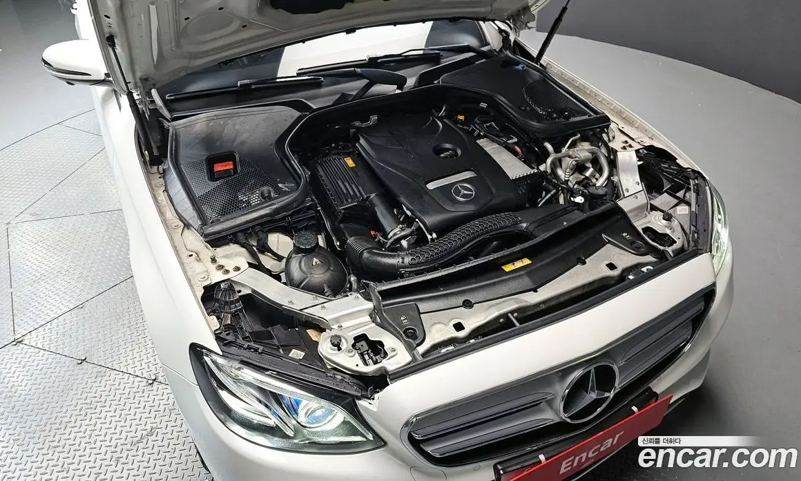 Mercedes-Benz E-Class 2019 2.0 автомат (гидро), фото 6