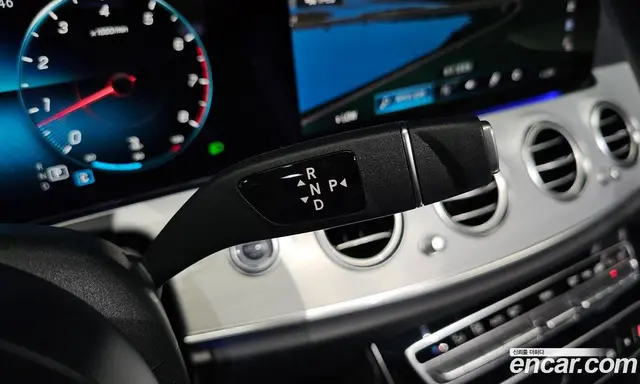 Mercedes-Benz E-Class 2020 2.0 автомат (гидро), миниатюра 11 Mercedes-Benz E-Class 2020 2.0 автомат (гидро), миниатюра 11