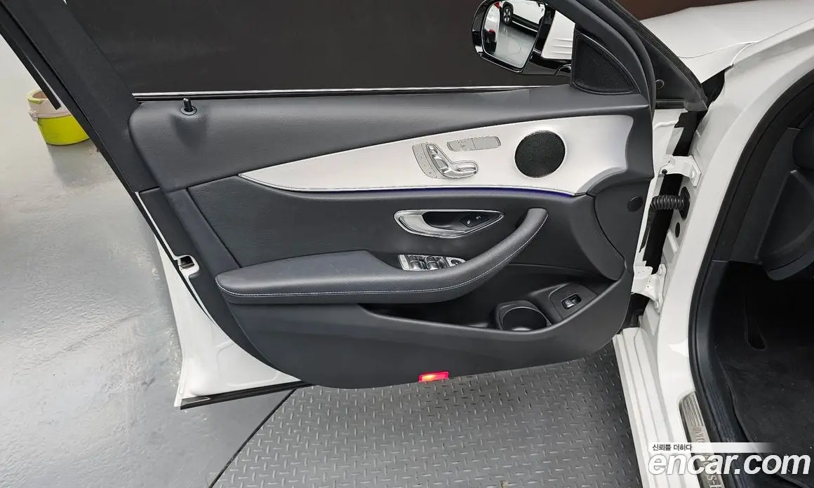 Mercedes-Benz E-Class 2020 2.0 автомат (гидро), фото 13 Mercedes-Benz E-Class 2020 2.0 автомат (гидро), фото 13