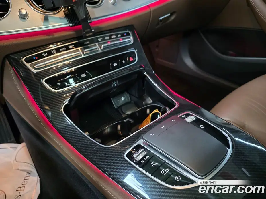 Mercedes-Benz E-Class 2021 2.0 автомат (гидро), фото 16