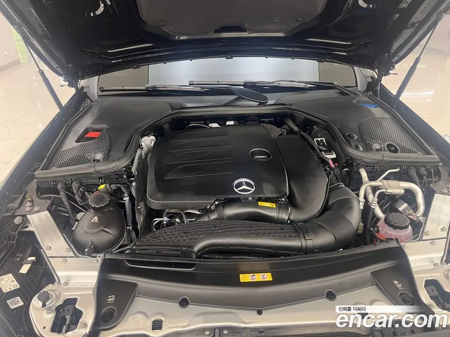Mercedes-Benz E-Class 2022 2.0 автомат (гидро), фото 20 Mercedes-Benz E-Class 2022 2.0 автомат (гидро), фото 20