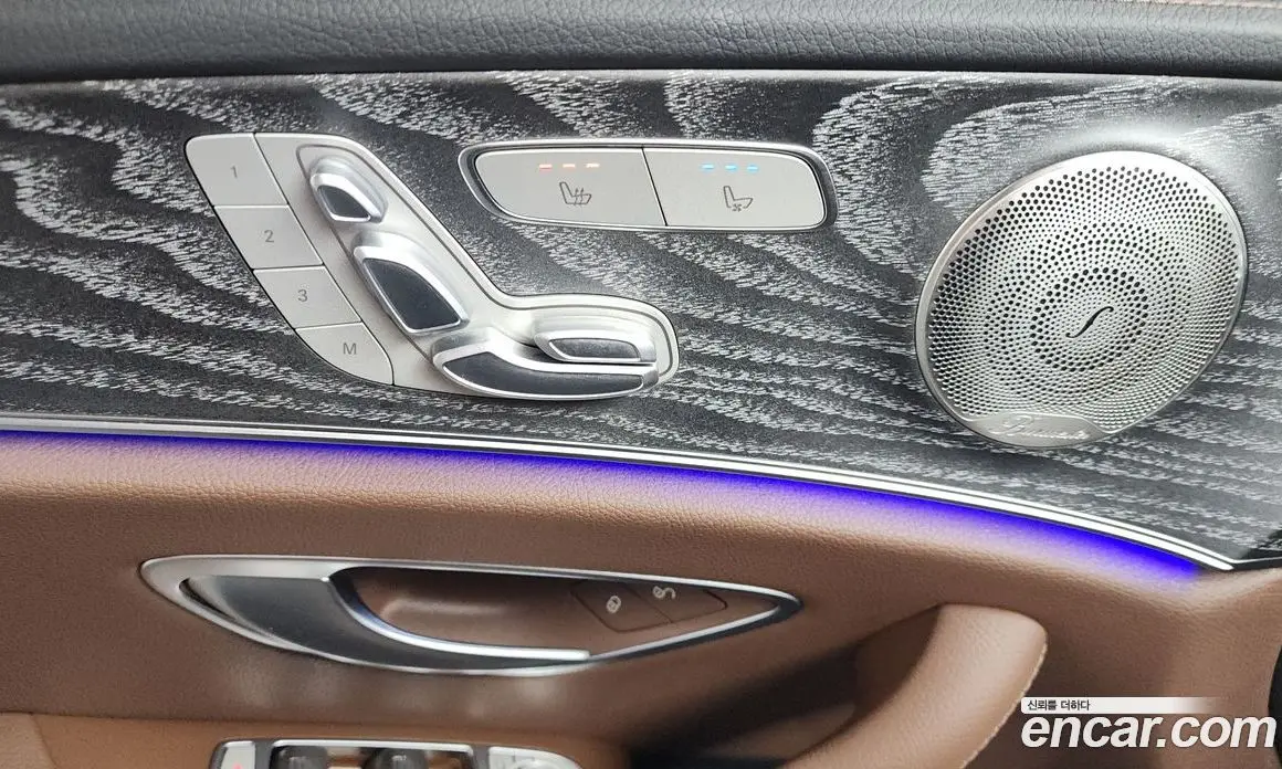 Mercedes-Benz E-Class 2023 2.0 автомат (гидро), фото 30 Mercedes-Benz E-Class 2023 2.0 автомат (гидро), фото 30