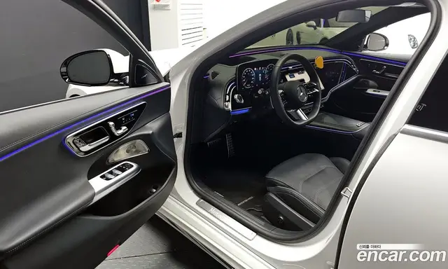 Mercedes-Benz E-Class 2024 2.0 автомат (гидро), миниатюра 10 Mercedes-Benz E-Class 2024 2.0 автомат (гидро), миниатюра 10