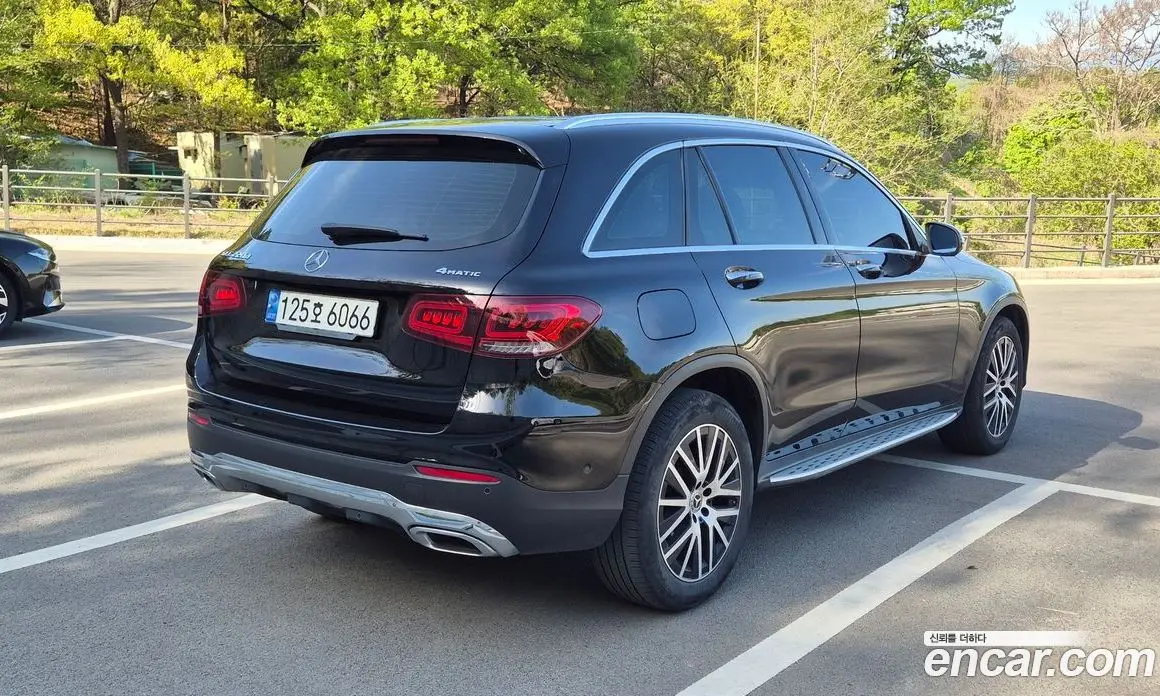 Mercedes-Benz GLC-Class 2022 2.1 автомат (гидро), фото 4 Mercedes-Benz GLC-Class 2022 2.1 автомат (гидро), фото 4