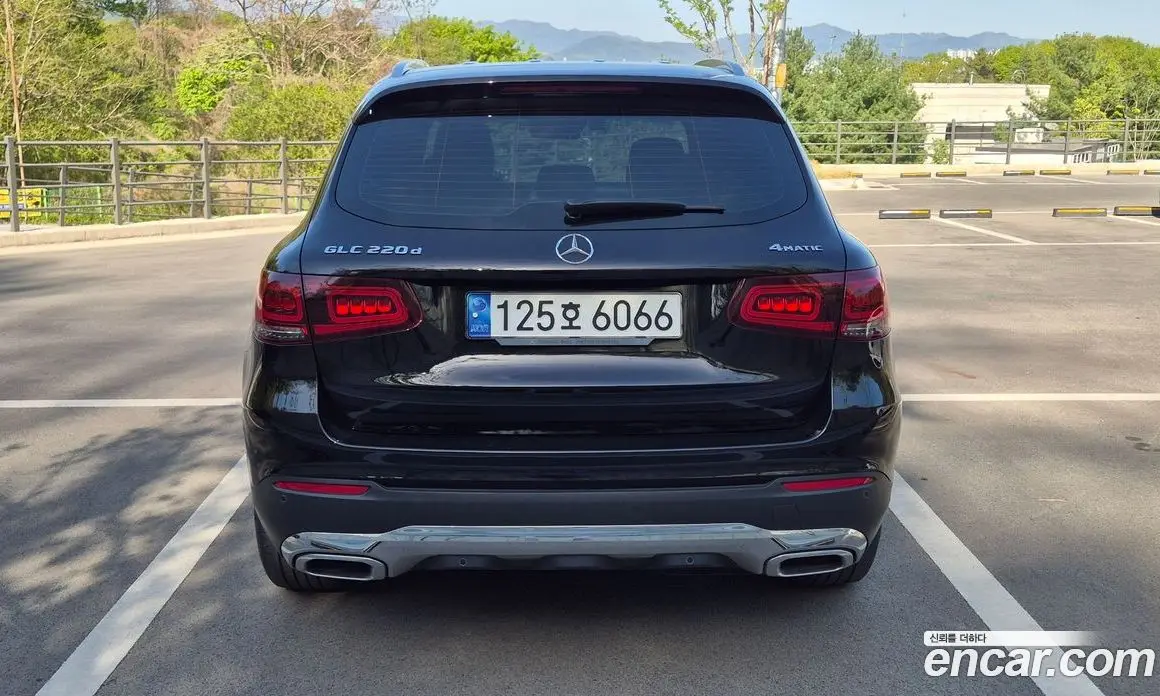 Mercedes-Benz GLC-Class 2022 2.1 автомат (гидро), фото 5 Mercedes-Benz GLC-Class 2022 2.1 автомат (гидро), фото 5
