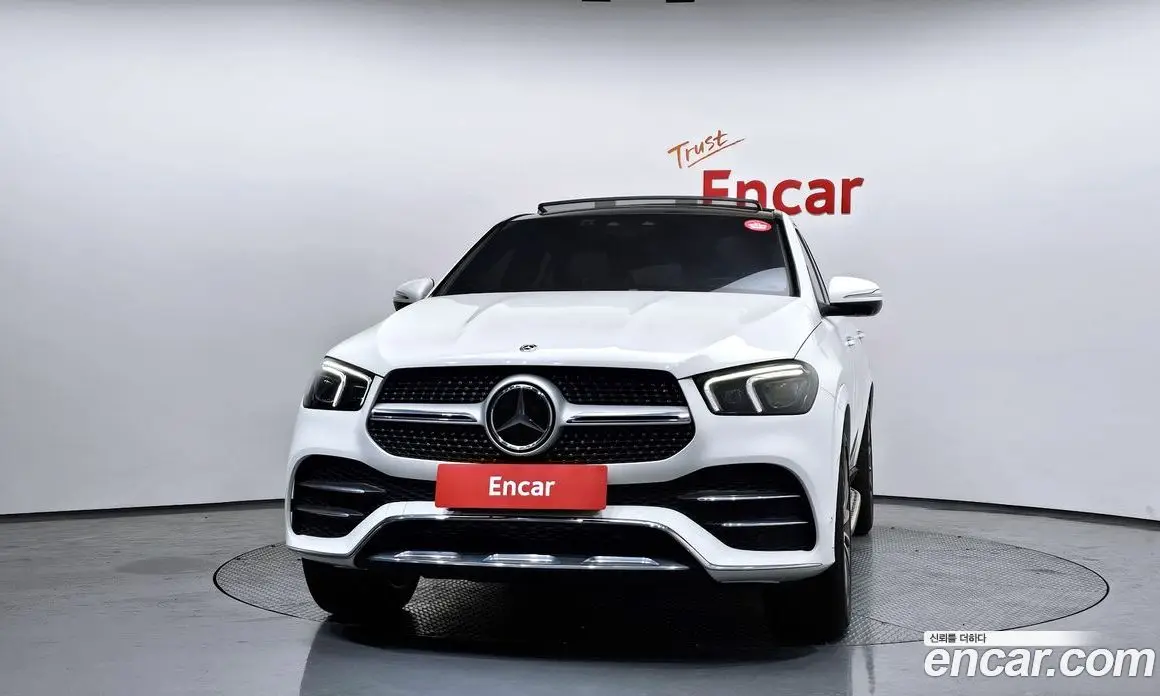 Mercedes-Benz GLE-Class 2023 2.9 автомат (гидро), фото 3