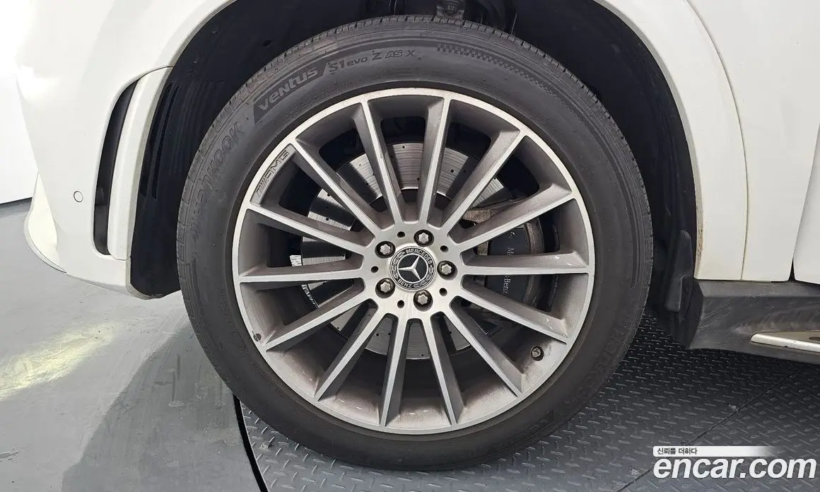 Mercedes-Benz GLE-Class 2023 2.9 автомат (гидро), фото 5