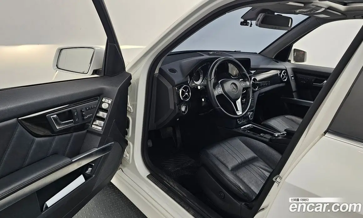 Mercedes-Benz GLK-Class 2014 2.1 автомат (гидро), фото 10 Mercedes-Benz GLK-Class 2014 2.1 автомат (гидро), фото 10