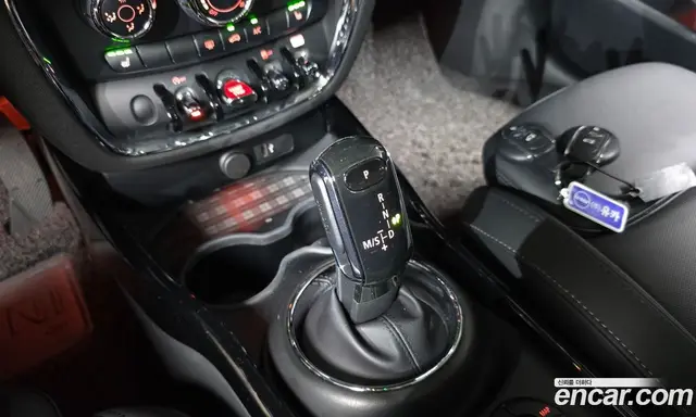 Mini Clubman 2022 1.5 автомат (гидро), миниатюра 12