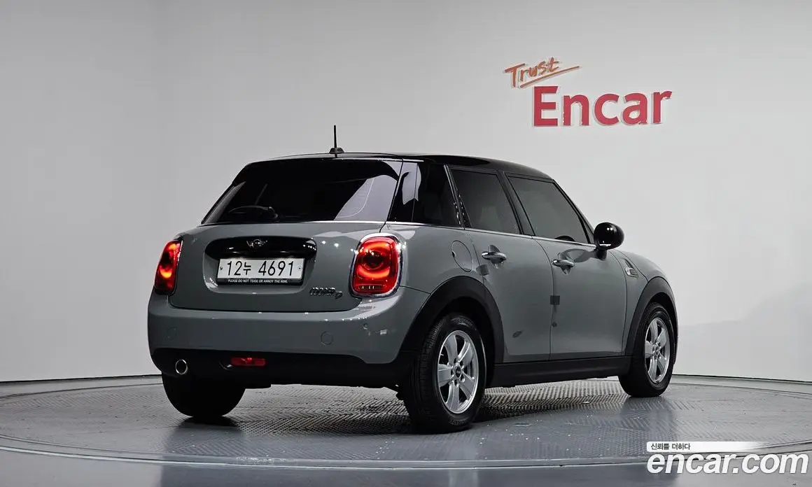 Mini Cooper 2018 1.5 автомат (гидро), фото 2 Mini Cooper 2018 1.5 автомат (гидро), фото 2