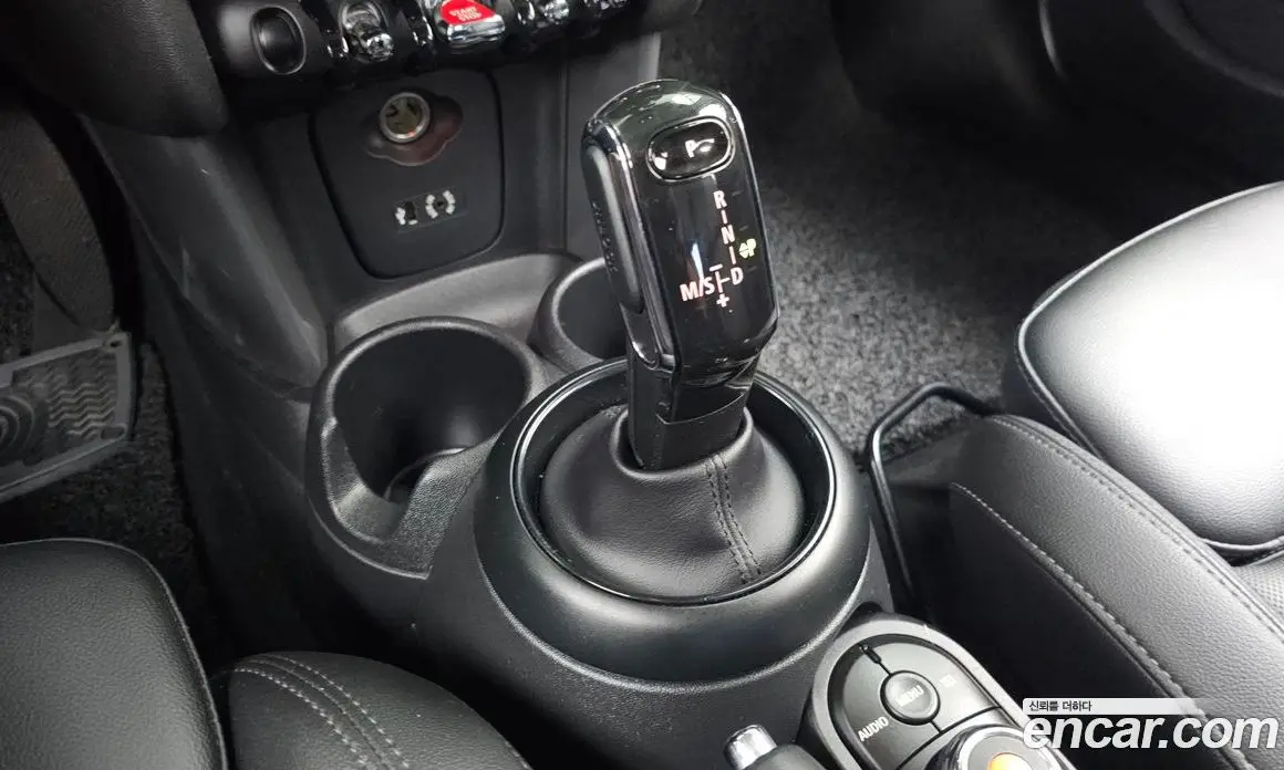 Mini Cooper 2018 1.5 автомат (гидро), фото 12 Mini Cooper 2018 1.5 автомат (гидро), фото 12