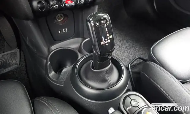 Mini Cooper 2018 1.5 автомат (гидро), миниатюра 12