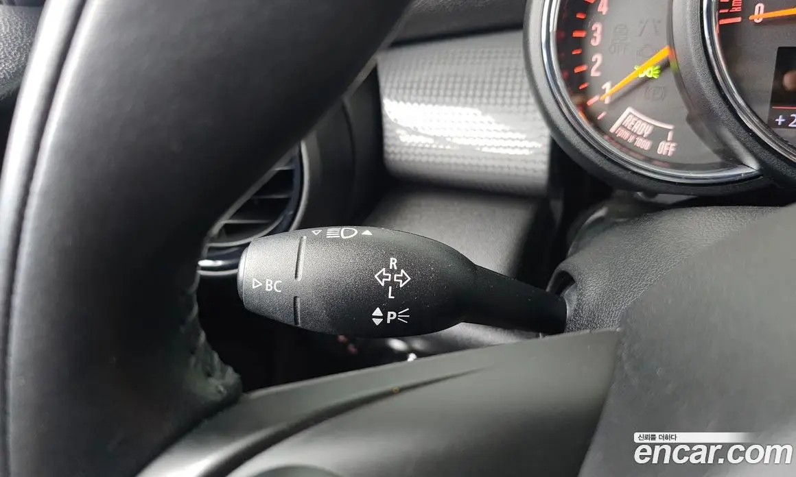 Mini Cooper 2018 1.5 автомат (гидро), фото 27 Mini Cooper 2018 1.5 автомат (гидро), фото 27