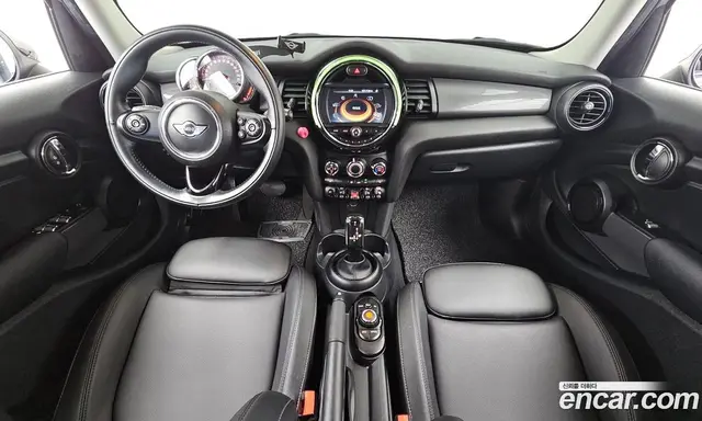 Mini Cooper 2018 1.5 автомат (гидро), миниатюра 10 Mini Cooper 2018 1.5 автомат (гидро), миниатюра 10