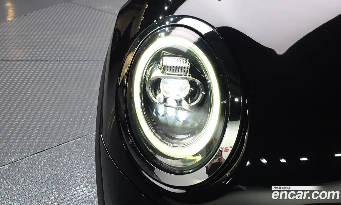 Mini Cooper 2021 1.5 автомат (гидро), фото 8
