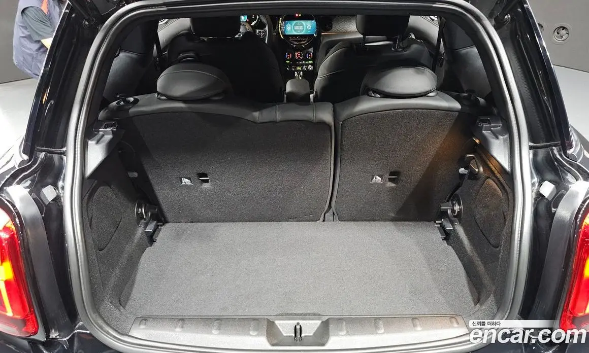 Mini Cooper 2023 автомат (гидро), фото 27