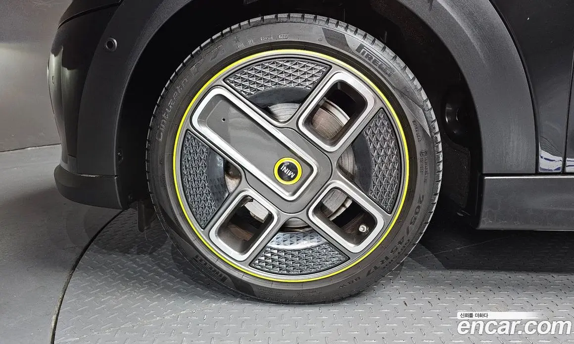 Mini Cooper 2023 автомат (гидро), фото 4