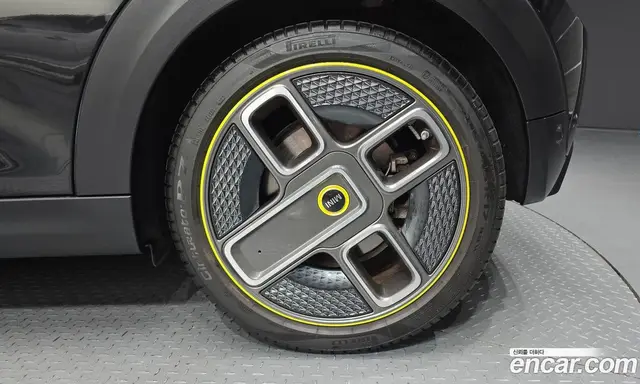 Mini Cooper 2023 автомат (гидро), миниатюра 6
