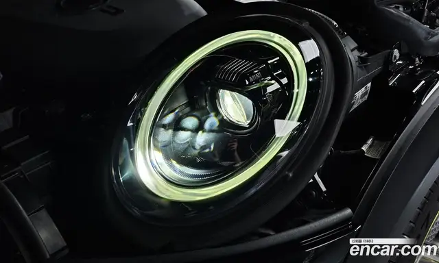 Mini Cooper 2023 автомат (гидро), миниатюра 7