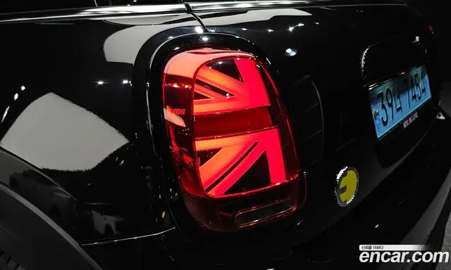 Mini Cooper 2023 автомат (гидро), миниатюра 8