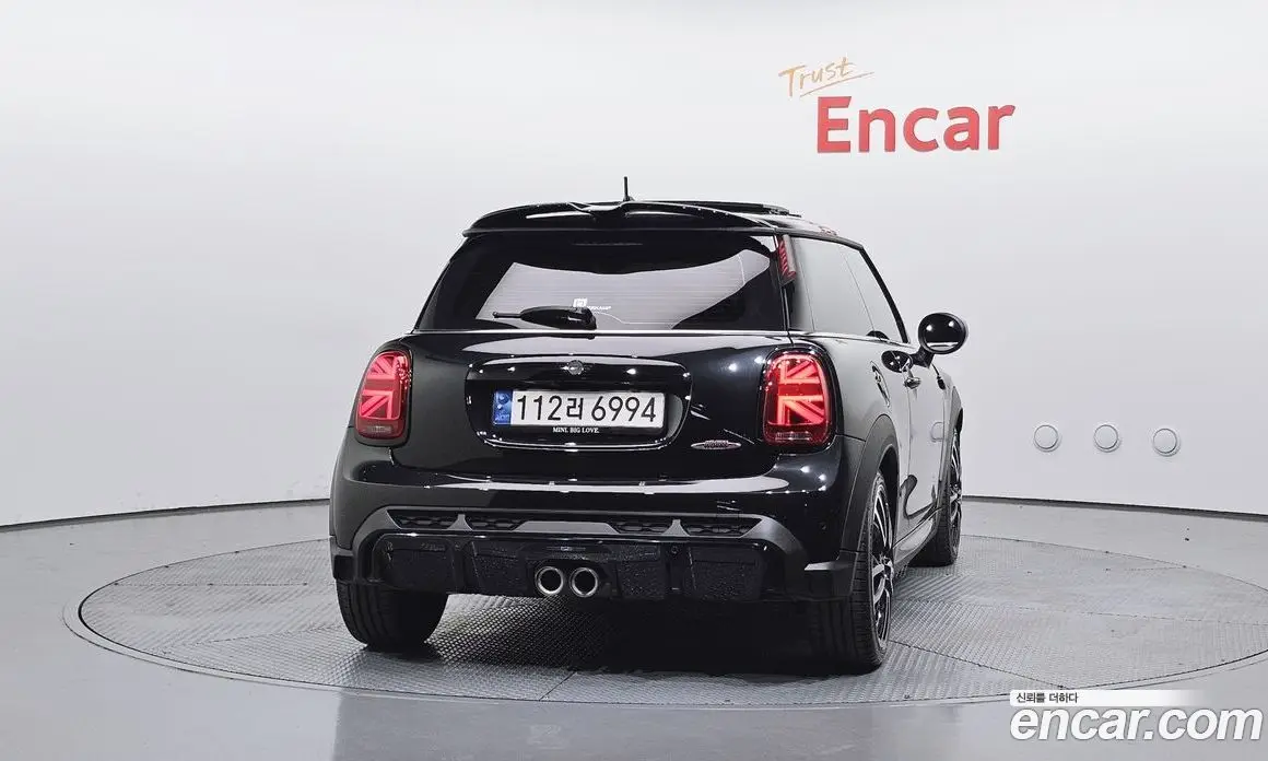 Mini Cooper 2023 2.0 автомат (гидро), фото 4 Mini Cooper 2023 2.0 автомат (гидро), фото 4