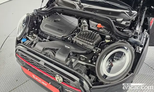 Mini Cooper 2023 2.0 автомат (гидро), миниатюра 6 Mini Cooper 2023 2.0 автомат (гидро), миниатюра 6