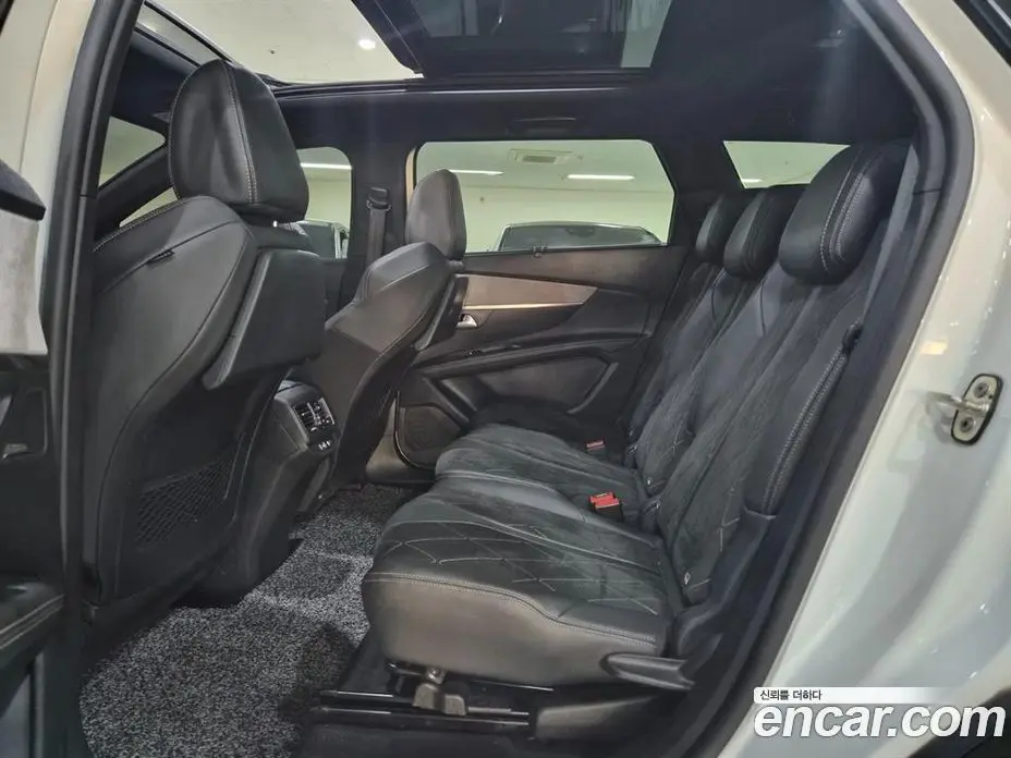 Peugeot 5008 2021 2.0 автомат (гидро), фото 12 Peugeot 5008 2021 2.0 автомат (гидро), фото 12
