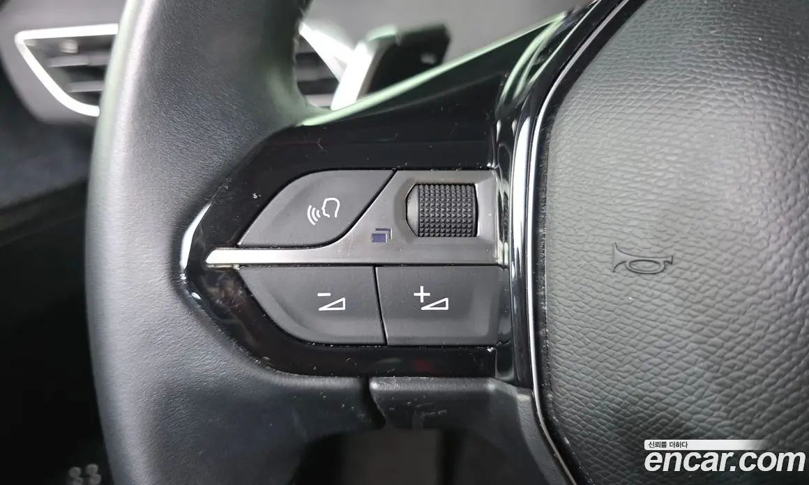 Peugeot 5008 2022 1.2 автомат (гидро), фото 21