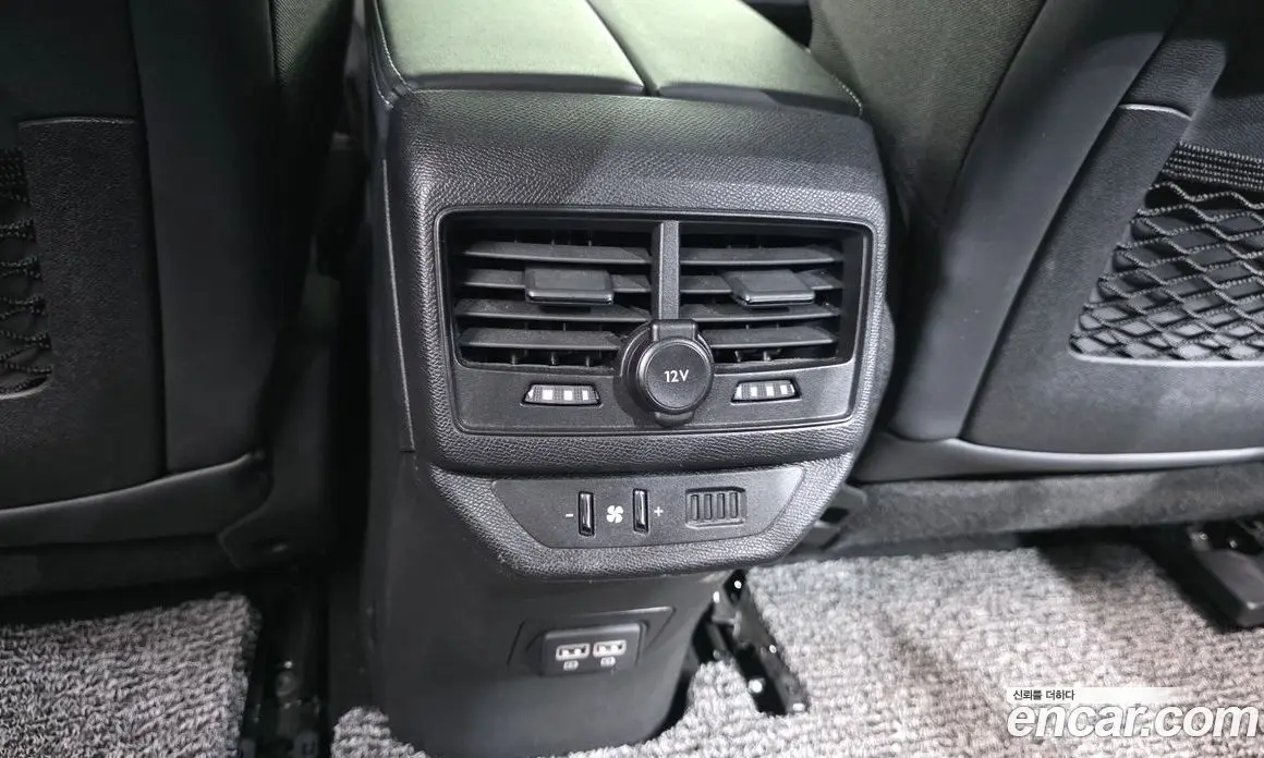 Peugeot 5008 2022 1.2 автомат (гидро), фото 31