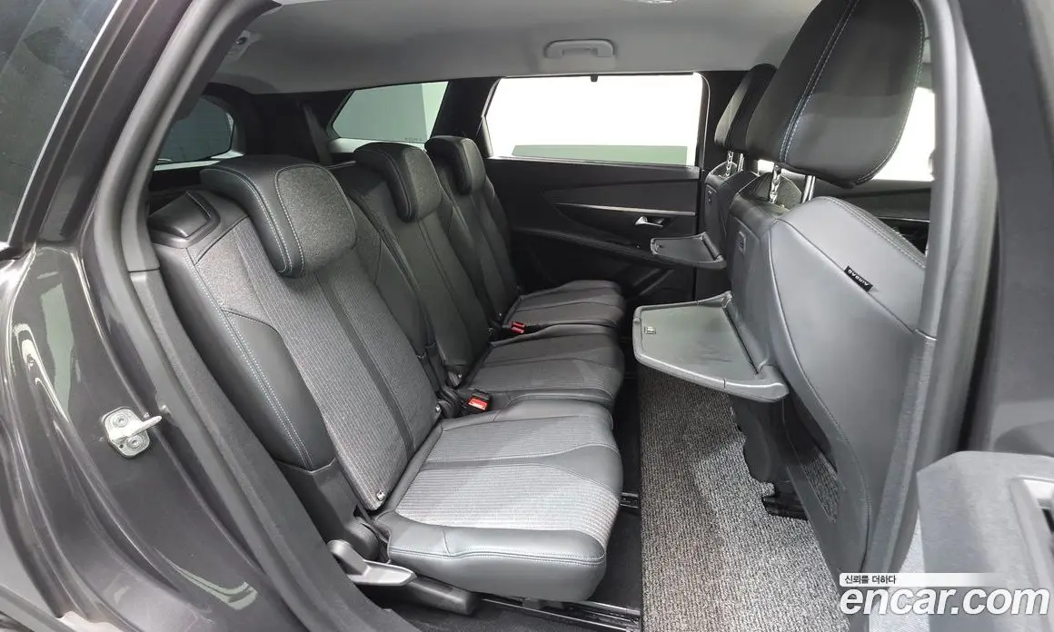 Peugeot 5008 2022 1.2 автомат (гидро), фото 32