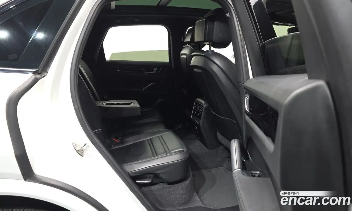 Porsche Cayenne 2019 3.0 автомат (гидро), фото 12