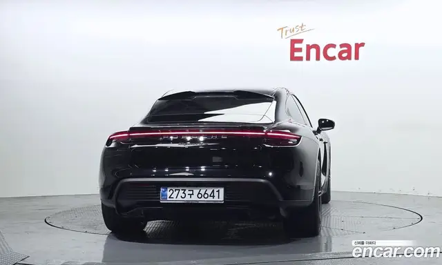 Porsche Taycan 2021 0.1 автомат (гидро), миниатюра 4