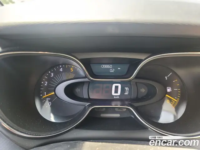 Renault (Samsung) QM3 2014 1.5 автомат (гидро), миниатюра 8 Renault (Samsung) QM3 2014 1.5 автомат (гидро), миниатюра 8